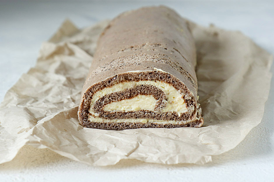 бисквитный рулет сборка