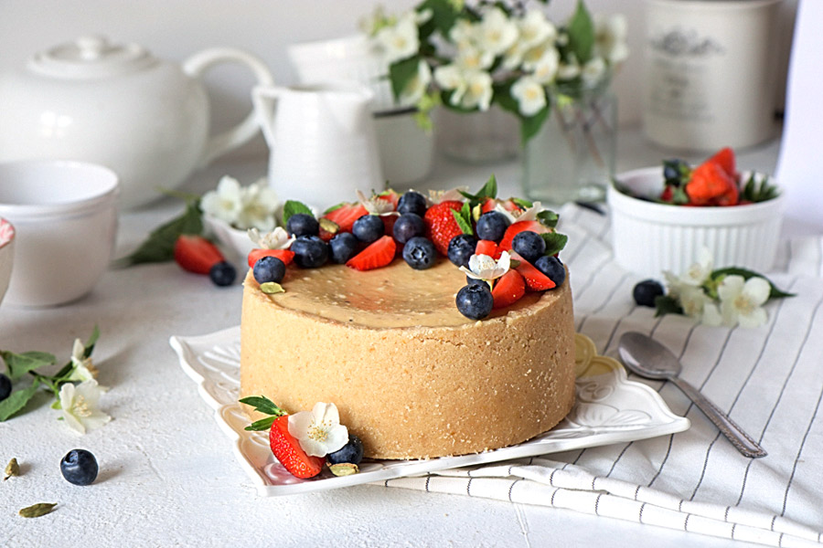 чизкейк с рикоттой с выпечкой